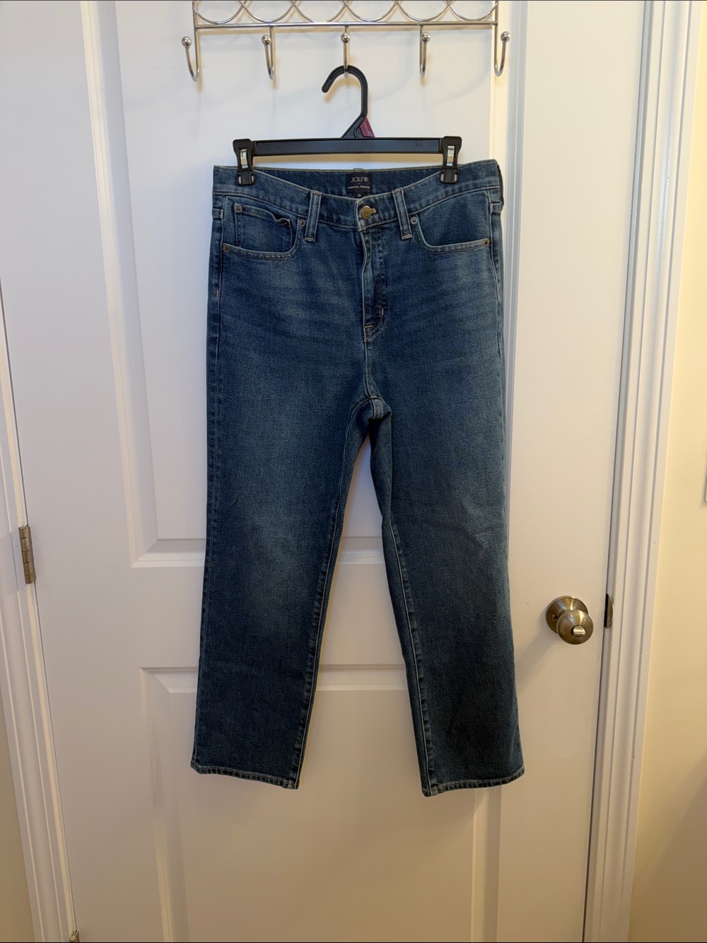 J.crew Essential Straight Leg Jeans in Mid Blue